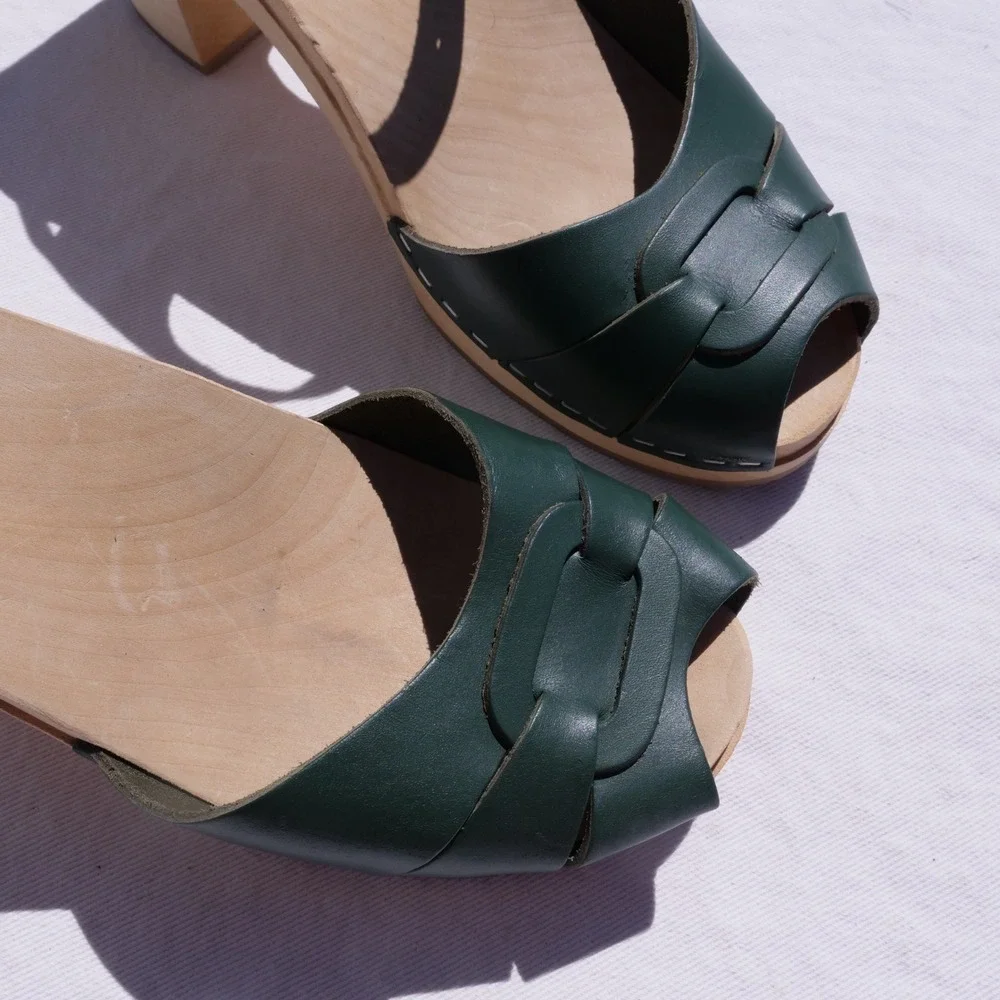 Modern‎ Swedish Hasbeens green leather peep toe high wooden platform sandals